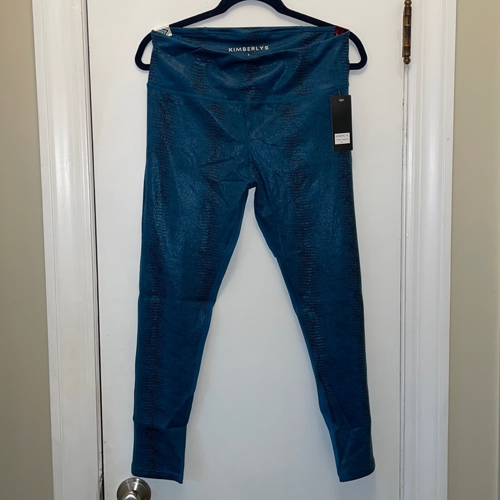 Yoga Pants Large NWT